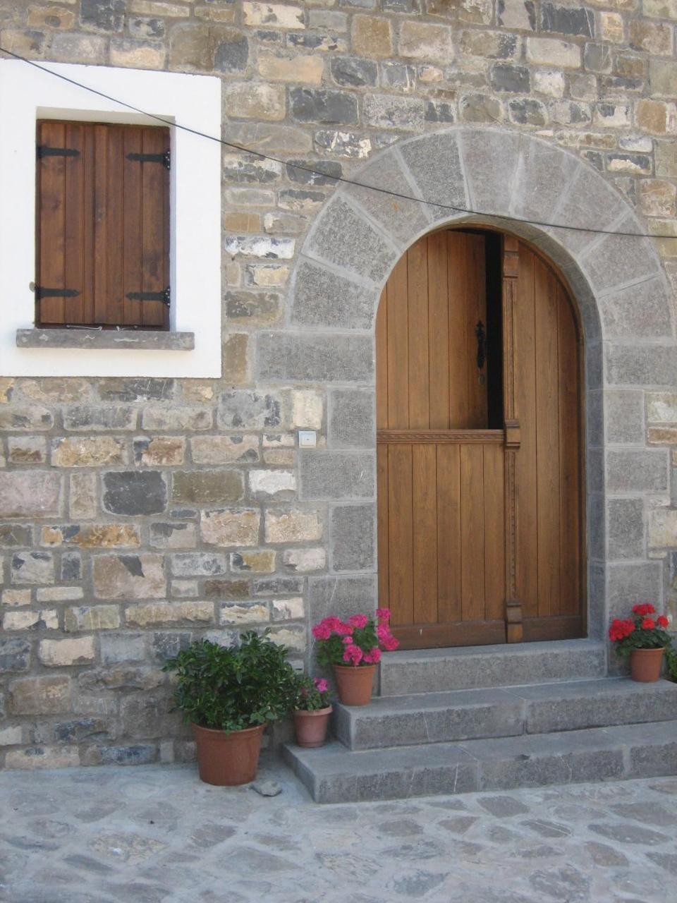 הוילה Siresa Casa Magdalena Autural מראה חיצוני תמונה