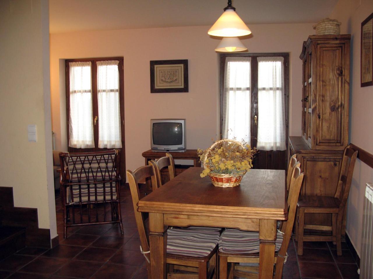 הוילה Siresa Casa Magdalena Autural מראה חיצוני תמונה